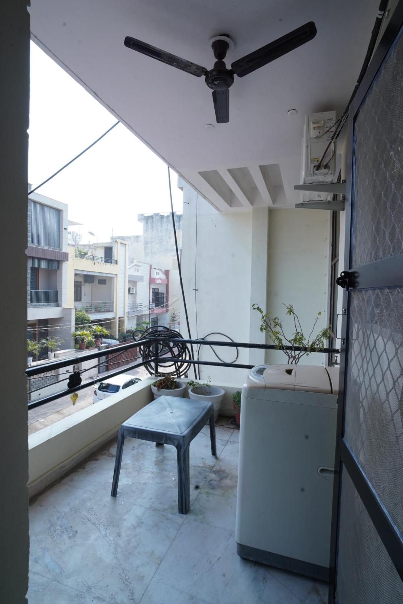 Om Trance Homestay Jaipur Buitenkant foto