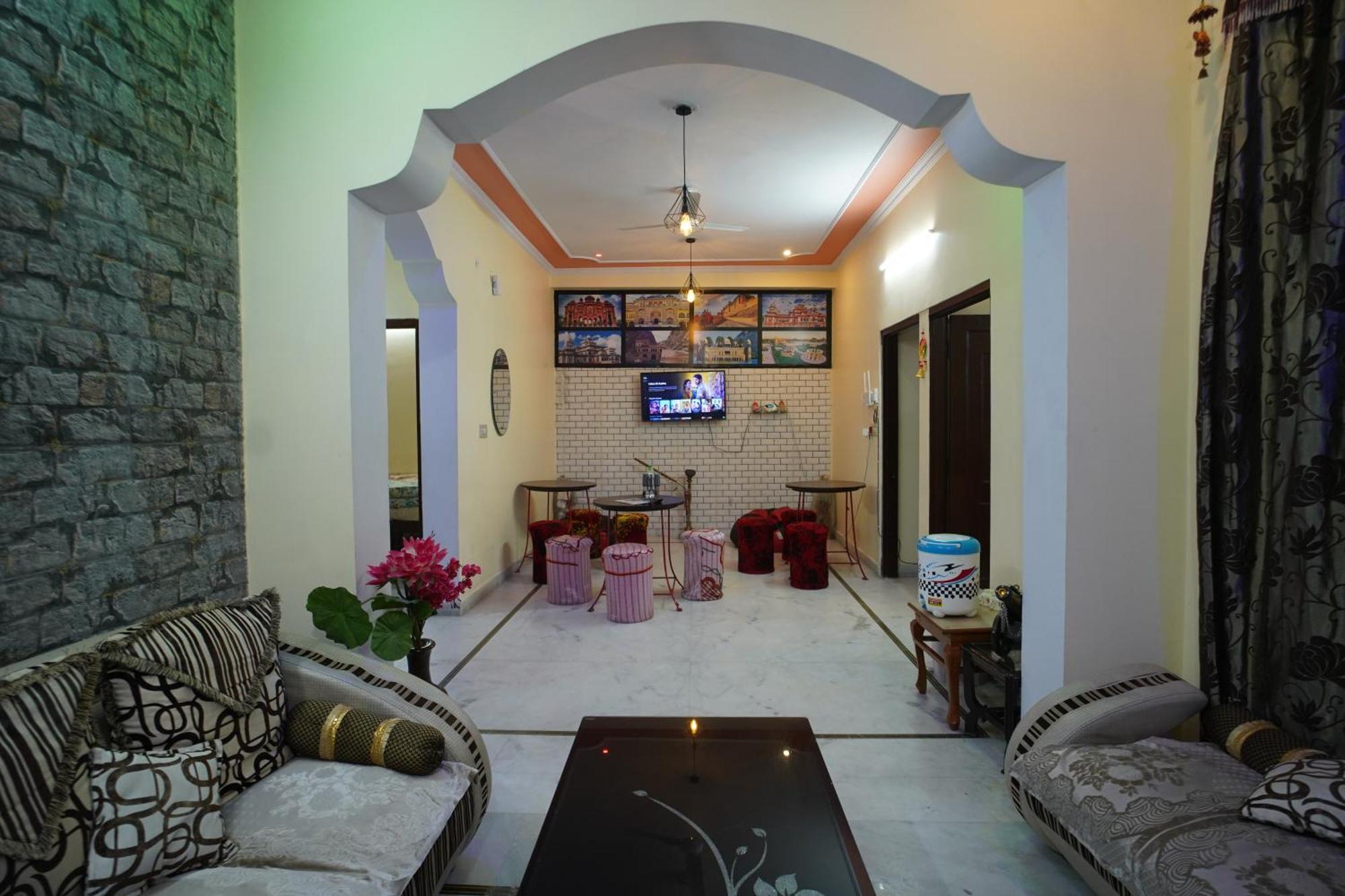Om Trance Homestay Jaipur Buitenkant foto